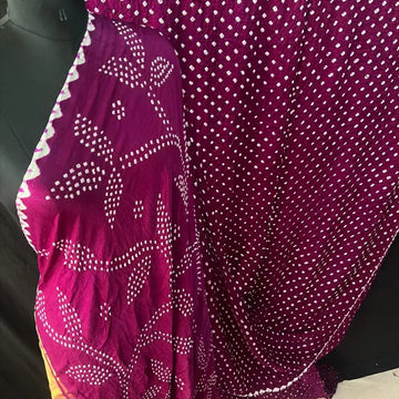 Magenta Bandhani saree in Pure gaji silk fine bandhej saree
