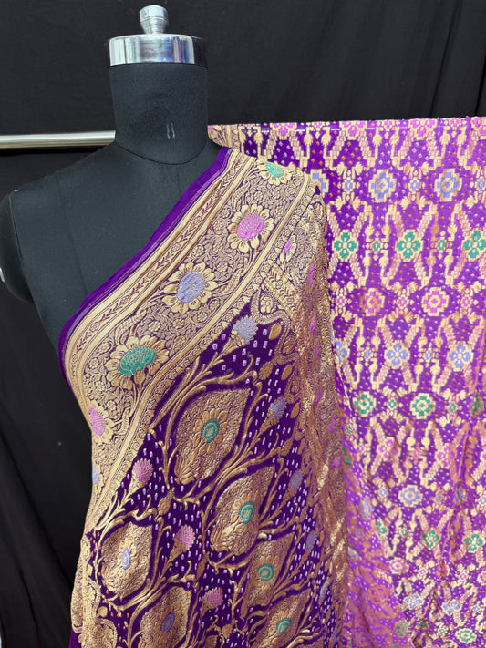 Khaddi Georgette minakari bandhani Saree Magenta Shaded