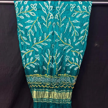 Sea green shaded bandhani dupatta semi gaji dattas