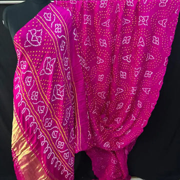 Rani bandhani saree