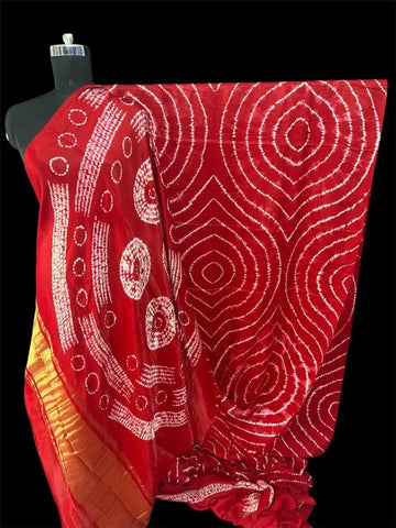 Red shibori saree